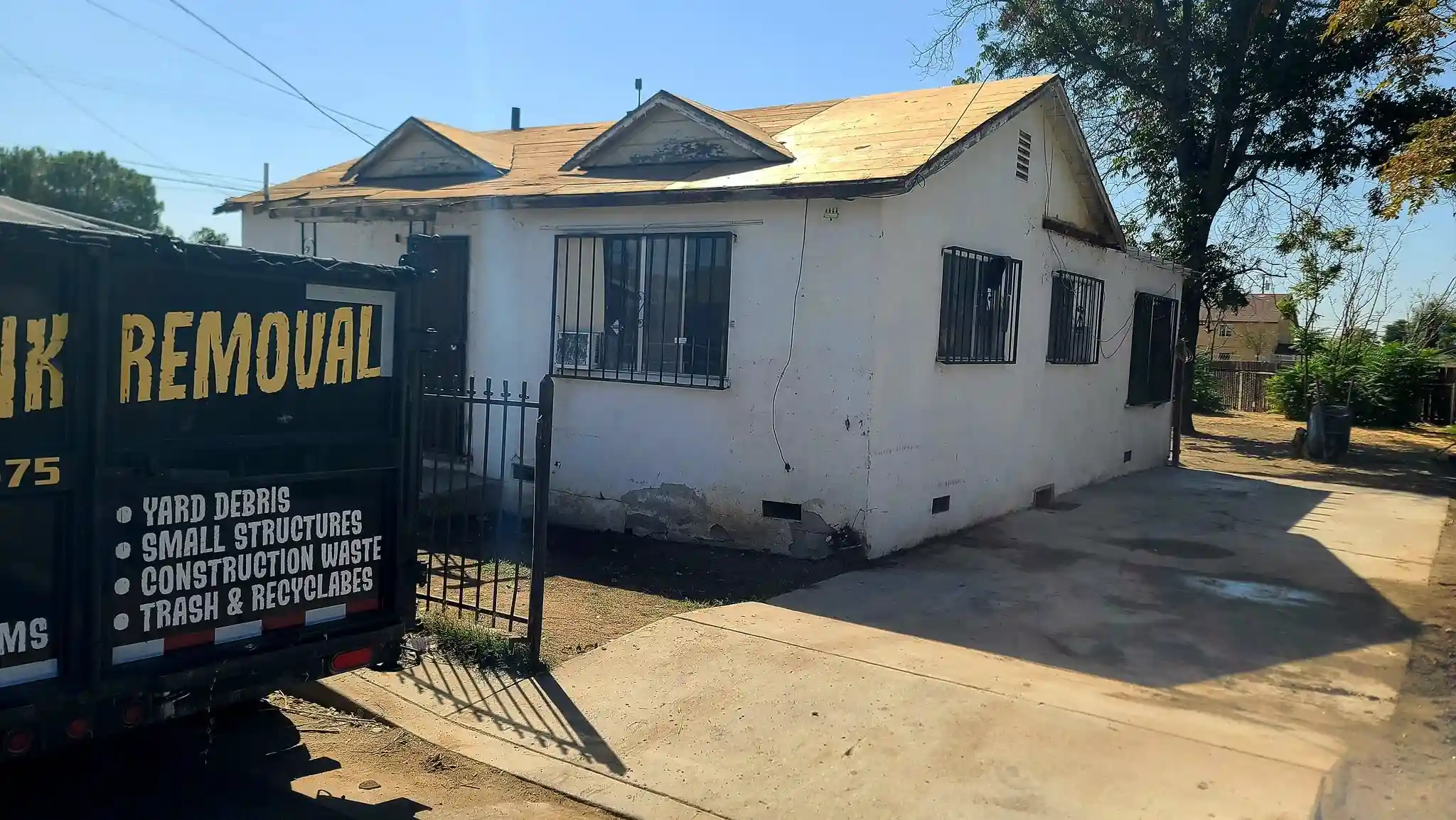 Yard waste removal and brush clearing in Bakersfield, CA